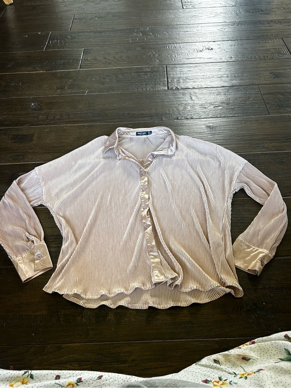 Nasty Gal Beige Pleated Satin-Trim Button Down Shirt